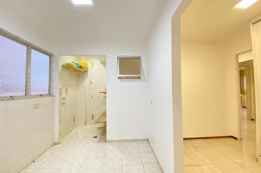 Apartamento &agrave; venda - 122m&sup2; - Centro