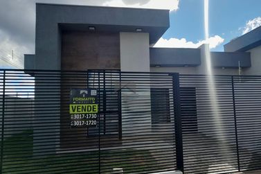 Casa &agrave; venda - 68m&sup2; - Campos do Igua&ccedil;u