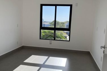 Apartamento &agrave; venda - 92m&sup2; - Centro