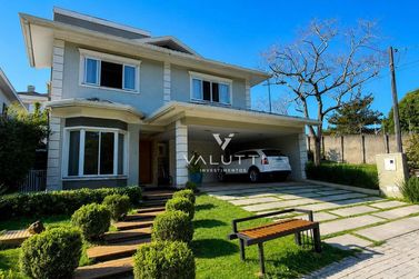 Sobrado &agrave; venda - 350m&sup2; - Condom&iacute;nio Country Igua&ccedil;u