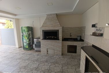 Sobrado &agrave; venda - 150m&sup2; - Centro
