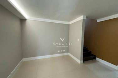 Casa &agrave; venda - 382m&sup2; - Condom&iacute;nio Vila Residencial B