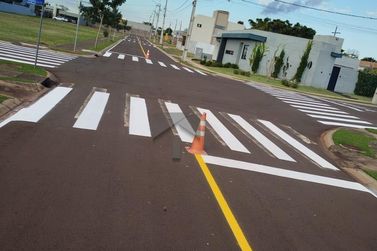 Terreno &agrave; venda - 300m&sup2; - Carim&atilde;