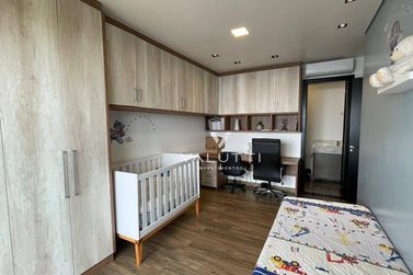 Casa &agrave; venda - 244m&sup2; - Condom&iacute;nio Arco de Paris