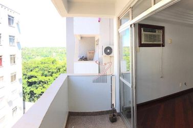 Apartamento &agrave; venda - 86m&sup2; - Centro