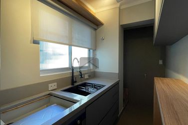 Apartamento &agrave; venda - 45m&sup2; - Centro