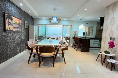 Sobrado &agrave; venda - 350m&sup2; - Condom&iacute;nio Country Igua&ccedil;u