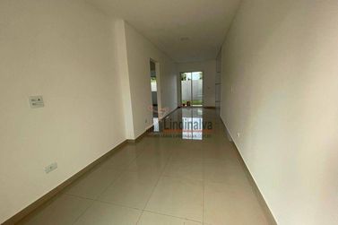 Casa &agrave; venda - 60m&sup2; - Condominio Residencial Veneza