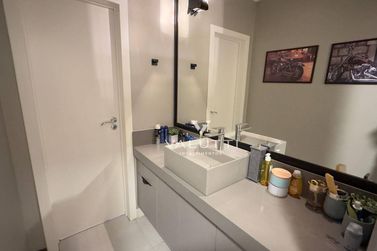 Sobrado &agrave; venda - 474m&sup2; - Condom&iacute;nio Vila Residencial B