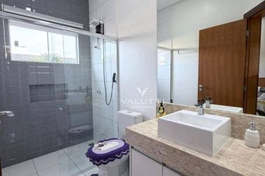 Casa &agrave; venda - 236m&sup2; - Condom&iacute;nio Arco de Paris