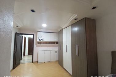 Sobrado &agrave; venda - 150m&sup2; - Centro