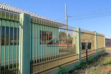 Casa &agrave; venda - 300m&sup2; - Centro
