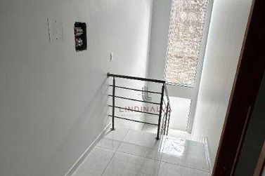 Sobrado para alugar - 82m&sup2; - Vila Yolanda