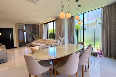 Sobrado &agrave; venda - 274m&sup2; - Condom&iacute;nio Terras Alpha II