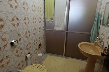 Ch&aacute;cara &agrave; venda - 150m&sup2; - Mata Verde