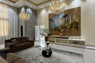 Casa &agrave; venda - 615m&sup2; - Vila Shalon