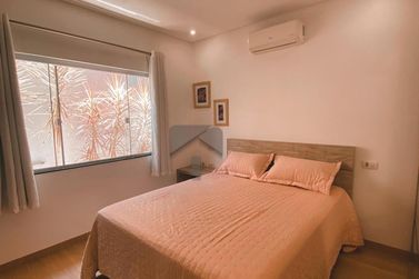 Casa &agrave; venda - 440m&sup2; - Vila Shalon