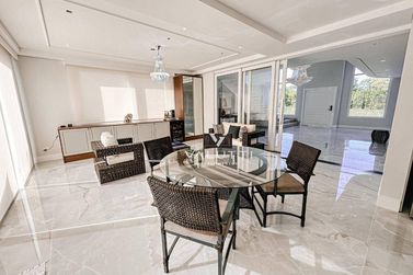 Sobrado &agrave; venda - 385m&sup2; - Royal Boulevard Yacht Residence e Resort
