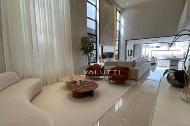 Sobrado &agrave; venda - 472m&sup2; - Condom&iacute;nio Residencial Esmeralda