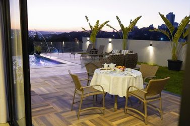 Casa &agrave; venda - 670m&sup2; - Tr&ecirc;s Fronteiras