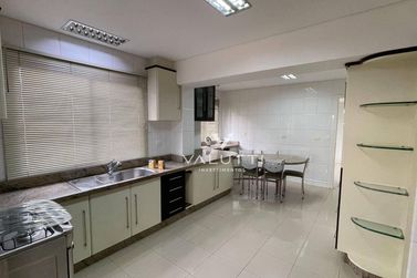 Apartamento &agrave; venda - 345m&sup2; - Residencial Villa Aurelia