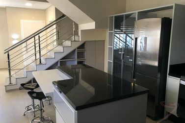 Sobrado &agrave; venda - 144m&sup2; - Jardim Igua&ccedil;u