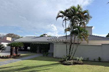 Casa &agrave; venda - 388m&sup2; - Condom&iacute;nio Vila Residencial B