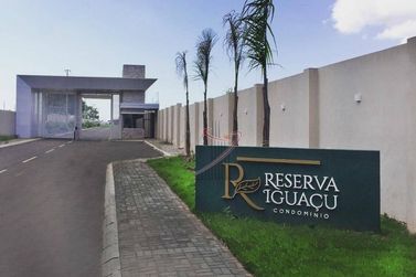 Terreno &agrave; venda - 661m&sup2; - Condominio Fechado Reserva do Igua&ccedil;u