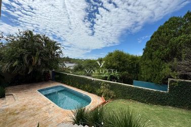Casa &agrave; venda - 382m&sup2; - Condom&iacute;nio Vila Residencial B