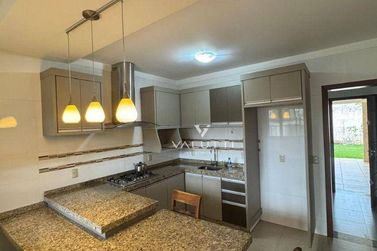 Casa para alugar - 165m&sup2; - Vila A