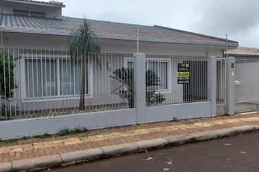 Casa para alugar - 250m&sup2; - Campos do Igua&ccedil;u