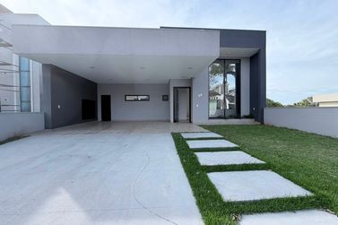 Casa &agrave; venda - 216m&sup2; - Condom&iacute;nio Residencial Vale Verde
