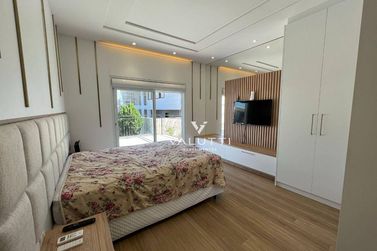 Sobrado &agrave; venda - 330m&sup2; - Condom&iacute;nio Residencial Vila A Park