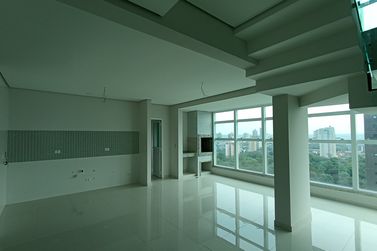 Apartamento &agrave; venda - 203m&sup2; - Centro