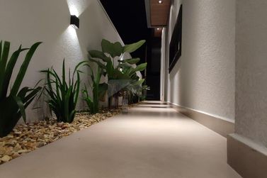 Casa &agrave; venda - 180m&sup2; - Carim&atilde;