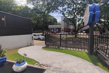 Sala Comercial &agrave; venda - 839m&sup2; - Centro