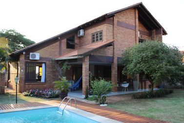 Sobrado &agrave; venda - 250m&sup2; - Jardim Eliza I