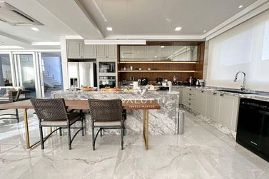Sobrado &agrave; venda - 385m&sup2; - Royal Boulevard Yacht Residence e Resort