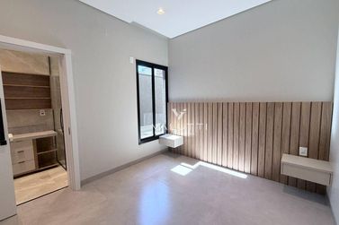 Casa &agrave; venda - 212m&sup2; - Condom&iacute;nio Residencial Safira