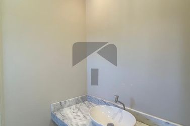 Sobrado &agrave; venda - 215m&sup2; - Yolanda