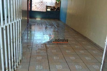 Casa &agrave; venda - 70m&sup2; - Tr&ecirc;s Lagoas