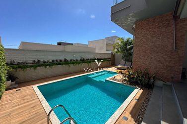 Sobrado &agrave; venda - 375m&sup2; - Condom&iacute;nio Terras Alpha II