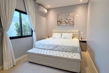 Casa &agrave; venda - 178m&sup2; - Condominio Horizontal Fechado Araras