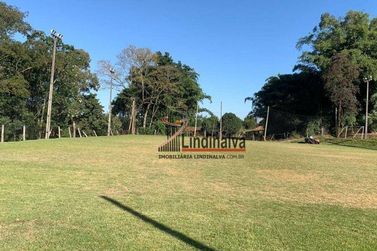 Terreno &agrave; venda - 8800m&sup2; - Santa Terezinha