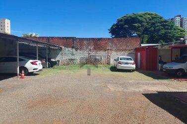 Terreno &agrave; venda - 1000m&sup2; - Centro