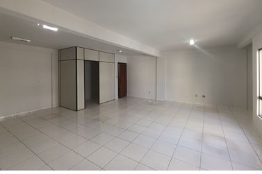 Sala Comercial para alugar - 64m&sup2; - Centro