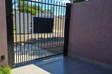 Casa &agrave; venda - 103m&sup2; - Loteamento Lind&oacute;ia