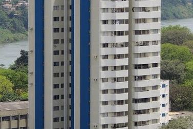 Apartamento &agrave; venda - 115m&sup2; - Centro