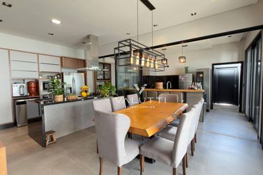 Casa &agrave; venda - 337m&sup2; - Condom&iacute;nio Terras Alpha I
