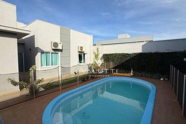 Casa &agrave; venda - 156m&sup2; - Loteamento Bourbon